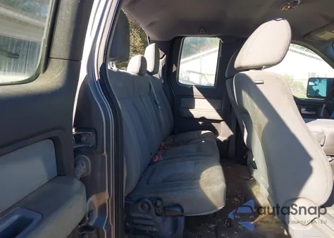 2014 Ford F-150 Xl z USA, uszkodzony, nr VIN 1FTFX1EF3EFA85414